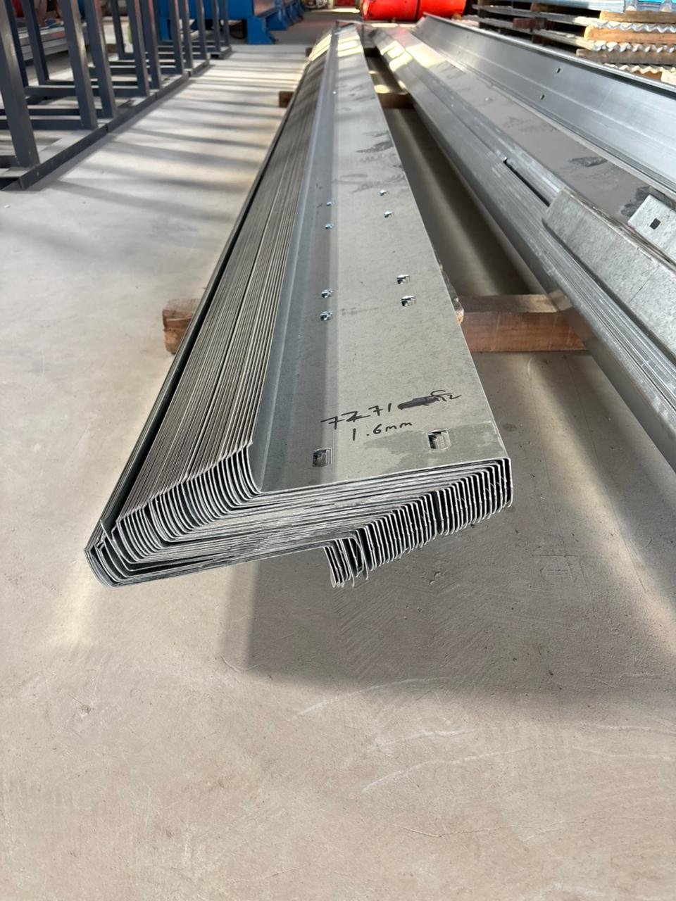 Poultry Farm Shed Roofing, Wardha